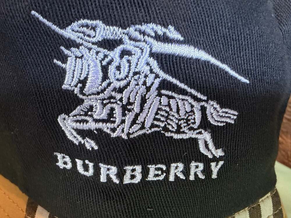 Burberry London England Vintage Check Bucket Hat - Picture 3 of 6